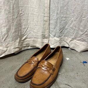 GH Bass Classic Brown Weejun Loafers